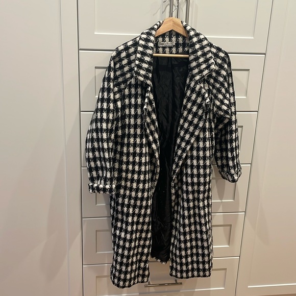 Houndstooth coat - Picture 1 of 4